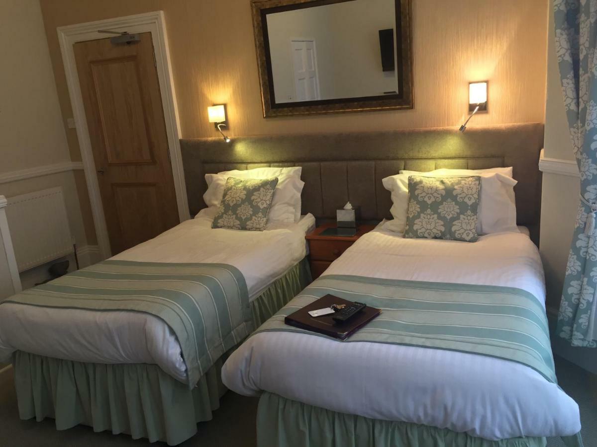 פלימות' Edgcumbe Guest House מראה חיצוני תמונה